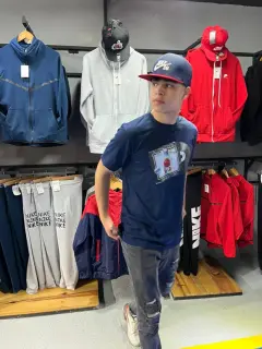 Franela " La disco" azul marino