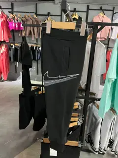 mono doble coma nike niño