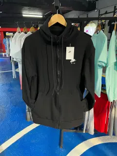 Chaqueta seriecita