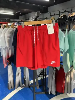 short dry fit rojo