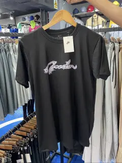 La franela la firma 2 negra