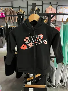 sweater flores negras nike