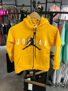 sweater jordan amarillo