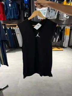 Franelilla negra jordan