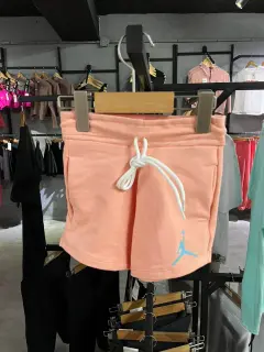 short rosa jordan niña