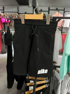 short nike sencillo niño