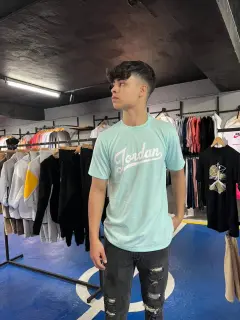 Franela jordan aquamarine