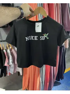 franela Nike sb colibri negro