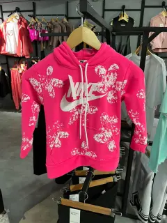 sweater niña nike fucsia