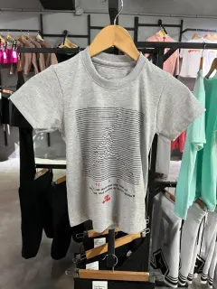 franela rayas jordan niño